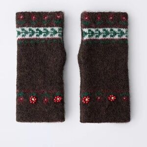 Zara Brown Green White Red Embellished Kids Mittens